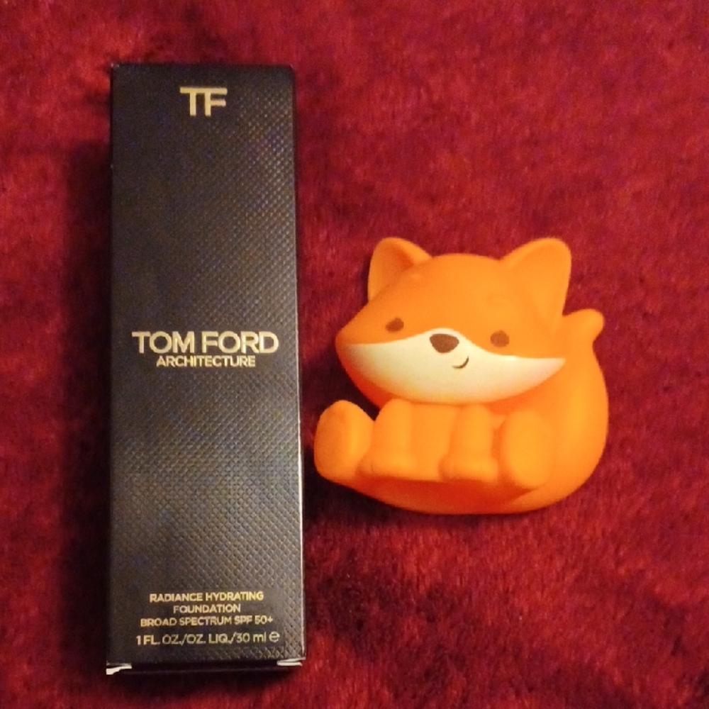 🆕️ Tom Ford Architecture Radiance Hydrating Foundation In 0.5c Pearl